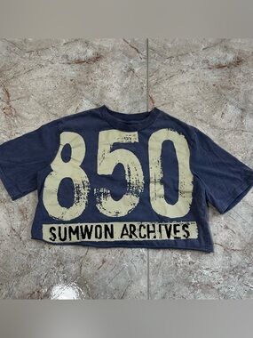 Sumwon Archives Cropped “850” Graphic Tee Size S